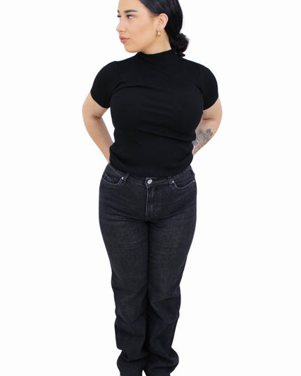 BASIC TOP | ZWART