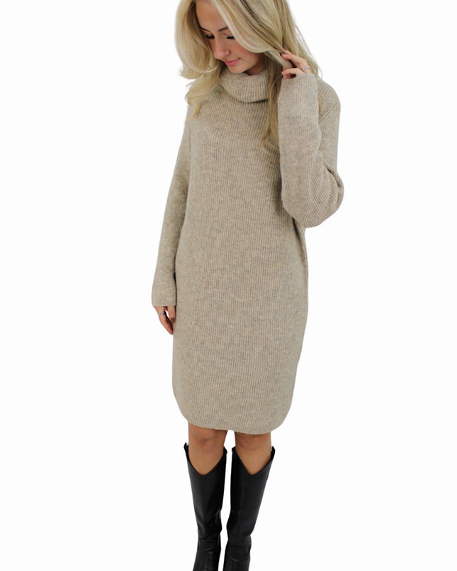 BASIC KNIT DRESS | BEIGE