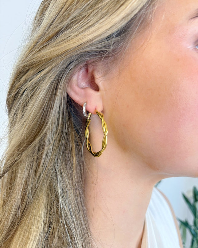 TWISTED HOOPS | GOLD