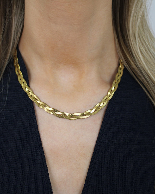 SUBTILE TWISTED NECKLACE | GOUD
