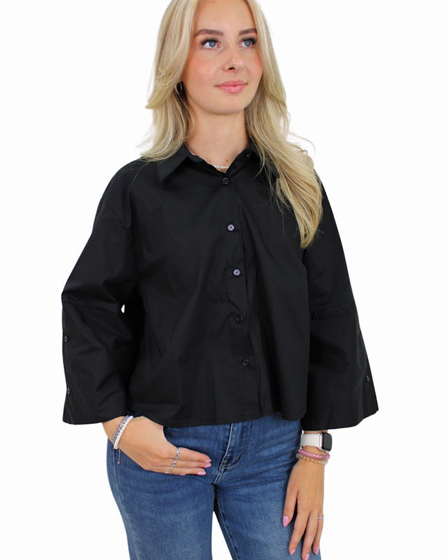 BASIC FLAIR BLOUSE | BLACK