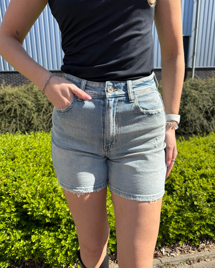 QUEEN HEARTS DENIM SHORT | W3913