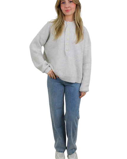 SADIE BASIC BUTTON KNIT | LIGHT GREY