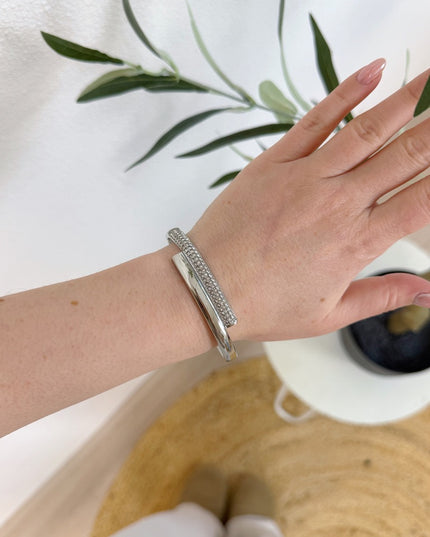 ZIRKONIA BANGLE | SILVER